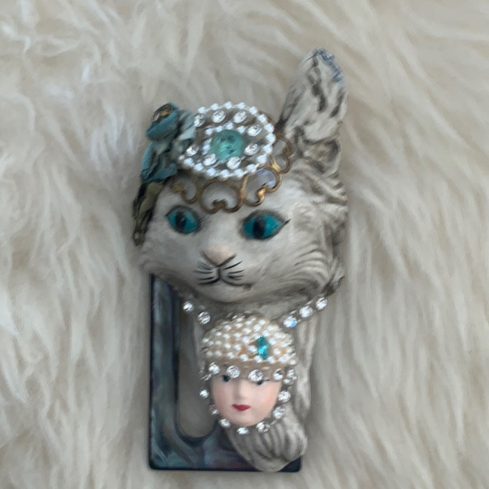 CAT PINS CREATED with VINTAGE PIECES